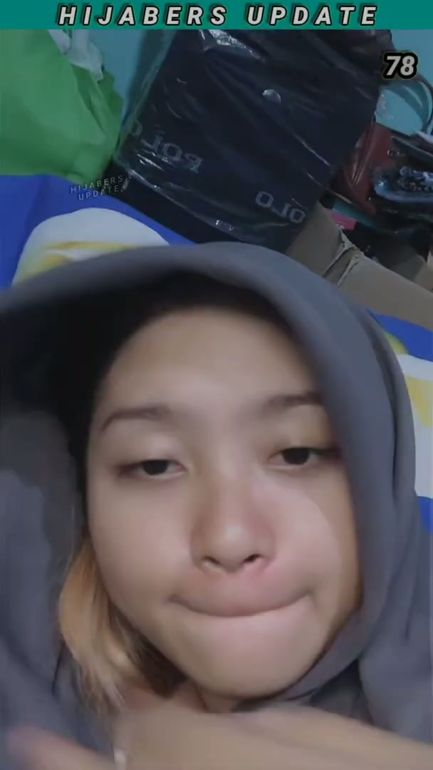 Mom Biti Hijabers Cantik