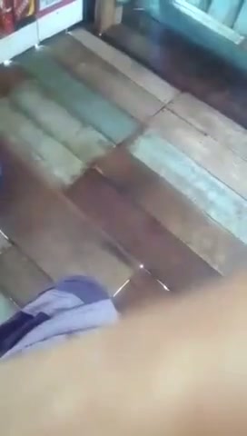 Kakek ajak keponakannya eue.mp4