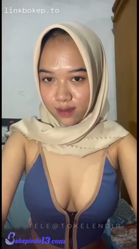 Hijab cream.mp4