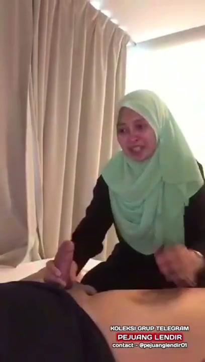 Bokep Indo terbaru - selingkuh sama binor hijab main di hotel 3 - koleksi Pejuang Lendir