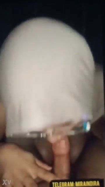 Jilbab ngulum part 1