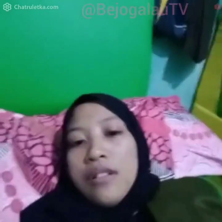 Jilbab Cantik Ngentot 01