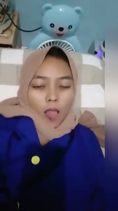 mhsiswi rela jual apem demi uang