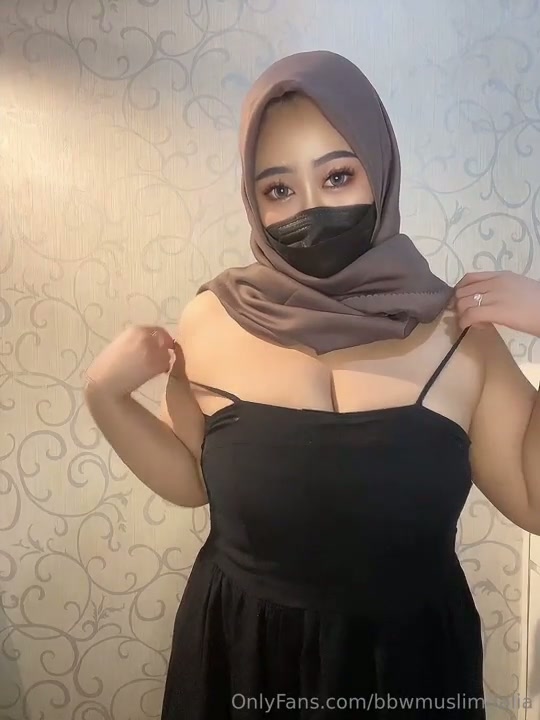Hijab bbw muslimdalia 01 - DoodStream.mp4