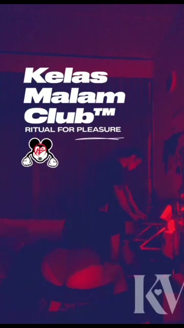 Kelas Malam Colmekin Pacar Sambil Telponan