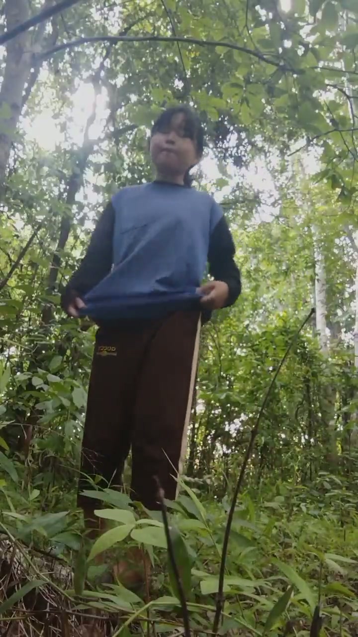 MIDYA CILBO omek dihutan