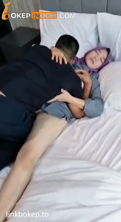 Jilbab Selingkuh Di Gilir Di Hotel 1