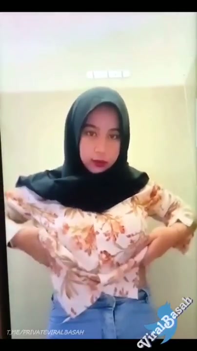 Ukhti hijab tobrut iseng 01 - RojoGumoh