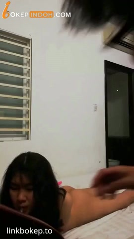 Bokep Indo Viral Skandal Kakak Adek Ngewe Sambil Ngebong Bokepindoh.mp4