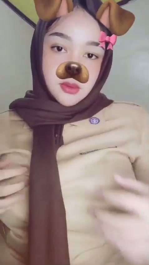 tobrut baju pramuka pap buat ayang.mp4