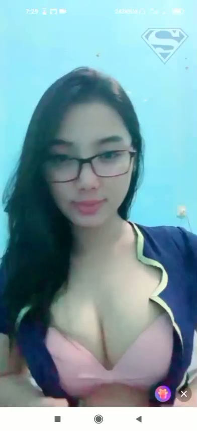 Julia Lea Mango 3 - DoodStream