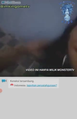 Ome tv - Adek pengen liat kakak pipis