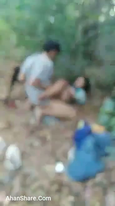 Bolos Sekolah Main Ama Ayang, Eh Kepergok Dipaksa Ngulang Ama Warga - Buka AhanShareCom