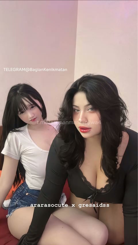 Arachu X Dea Ayu Onlyfans - PoopHD.mp4