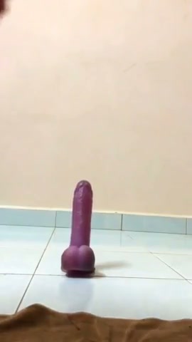 Hijab omek make dildo jumbo