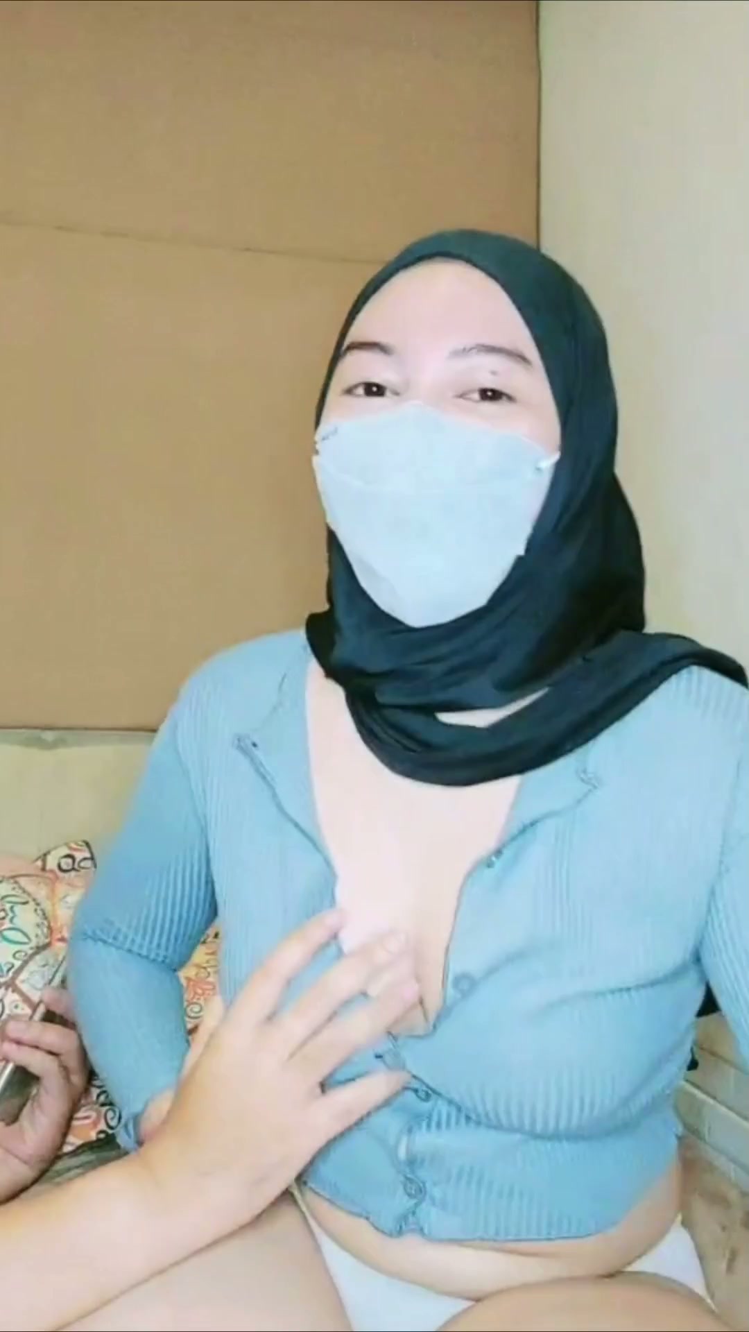 Ngent0t C3wek Jilb4b C4ntik Pulang Kerja