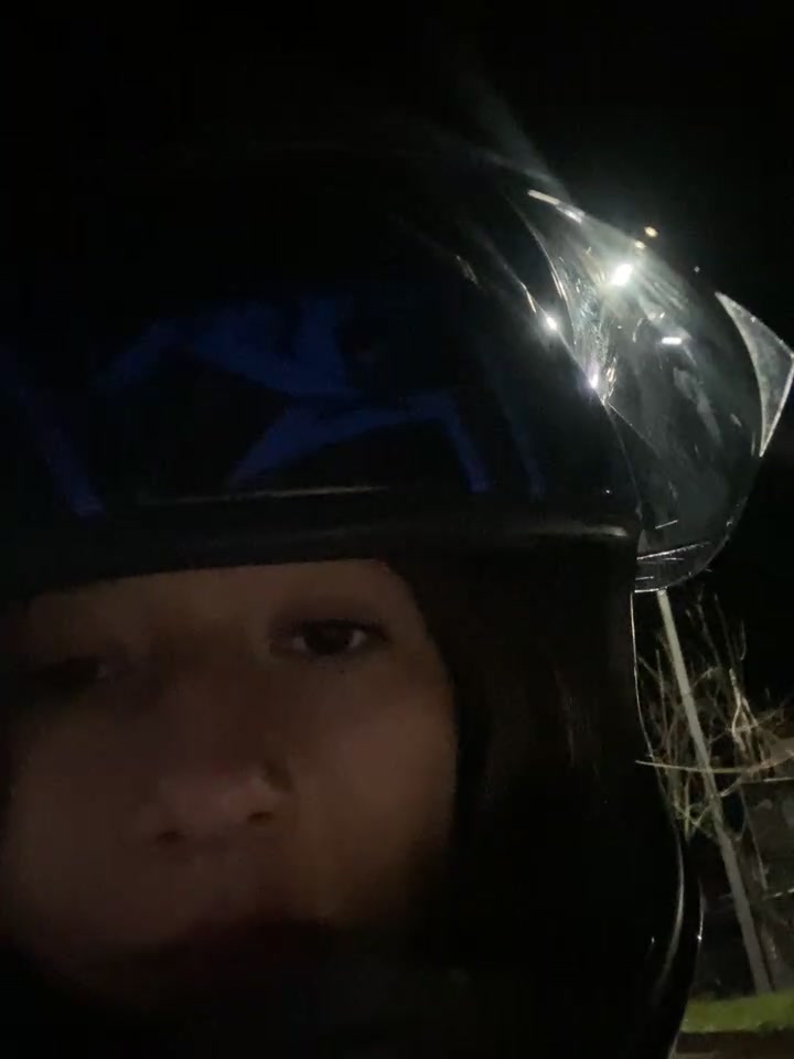 Ayang sange pengen ngewe posisi di sepeda motor