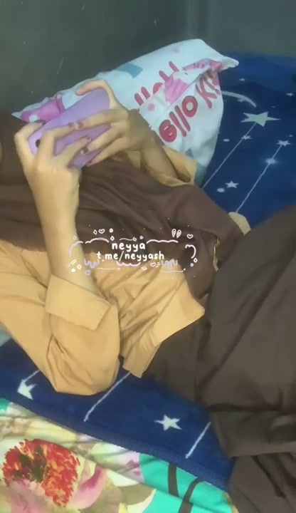 Ngew3 hijab pramuka di k0s tobrut mu1us.mp4