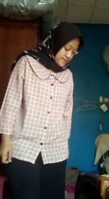 Diva kolpri.mp4 - PoopHD-Download Video - Metrolagu-Player.mp4