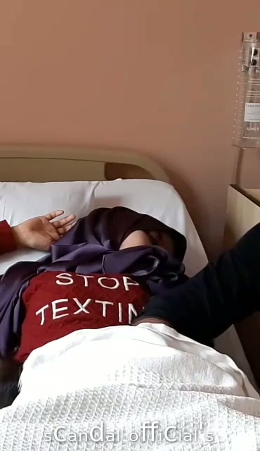 Adek Tidur Memeknya di kocokin deh - PekobsLive