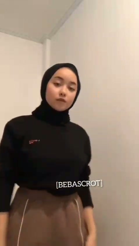 Rere Hijab Ngentot Pacar Orang.Mp4