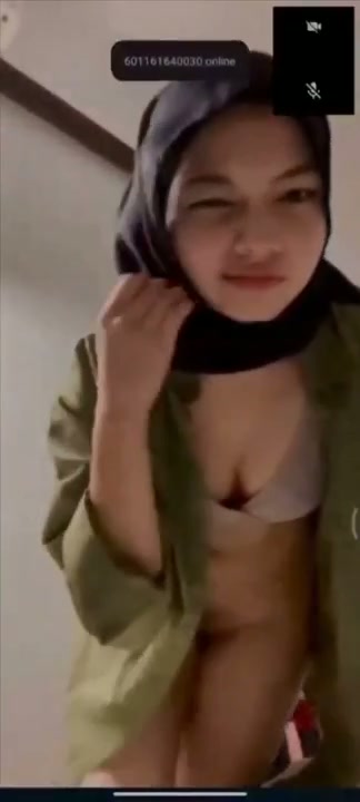 06 Vcs Jilbab hitam di sebar mantan SVIRAL