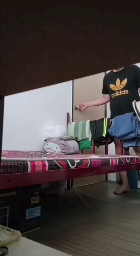 Ngentot Apem Bu Guru Kebaya Pink.mp4 _ PoopHD.mp4