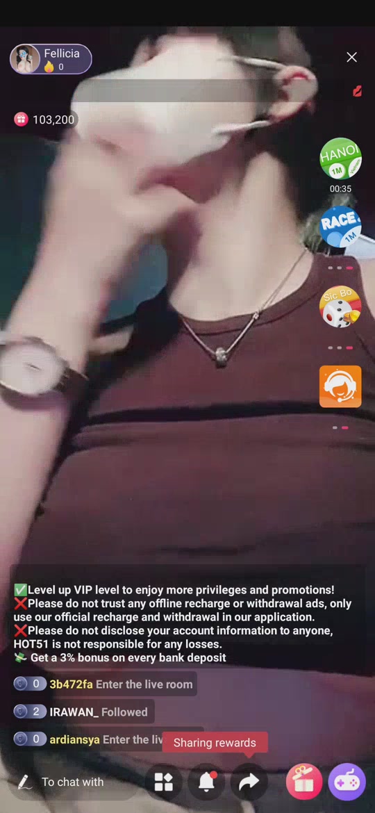 FELLICIA PRANK DI MOBIL - HOT51