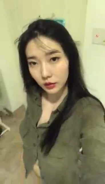 TANTE TANTE KOREA SEKSI BANGET BIKIN CROT