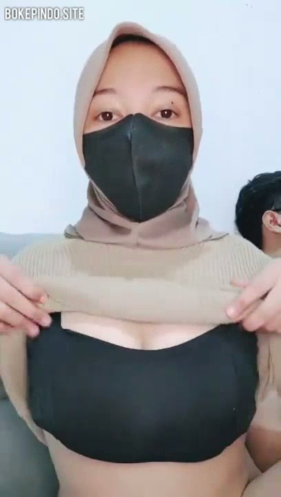 Bokep Indo Hijab Ngewe Live Sama Pacar
