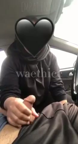 Hijab hitam jago nyepong