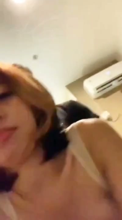 Genjot Pacarku Cewek Short Hair Bondol Sambil Kiss2 Manjah