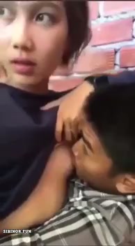 Bokep ABG Terbaru Enaknya Mimik Susu Pacar Kenyot Teros.mp4