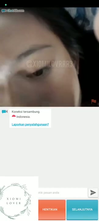 ome tv pake daster biar gampang mainin nya.mp4