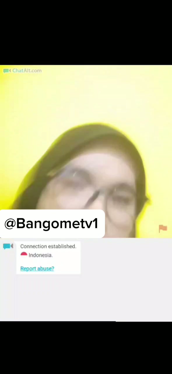 ometv hijab kacamata