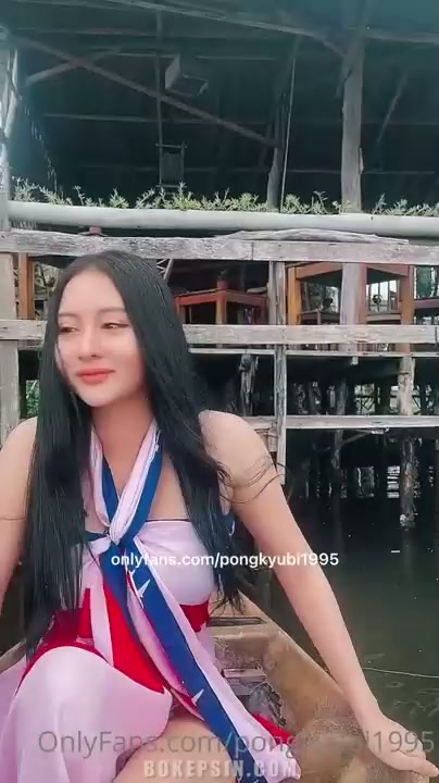 Onlyfans Pongkyubi - Sesi Foto Selebgram Bugil