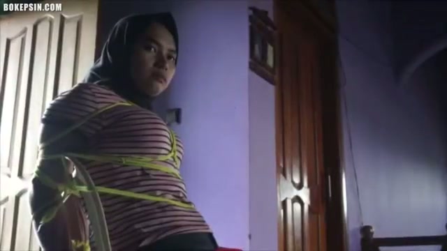 Bokep Indo Ukhti Pasrah Diikat Hijab BDSM - BOKEPSIN