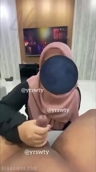 Bokep Sepongan Binor Hijabers Toge