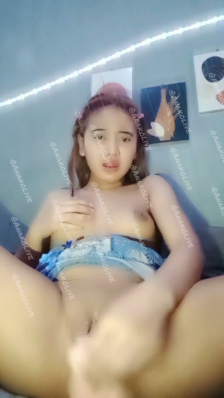 Agatha evelyn Jilbab - (13).mp4