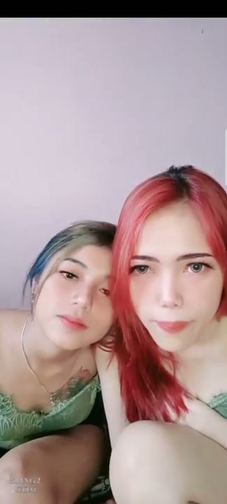 Celiana lagi ngejob dibungkus si om buat threesome