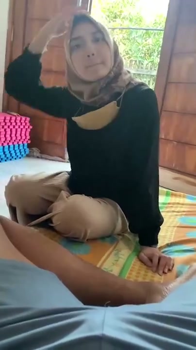 Hijab Miss DV