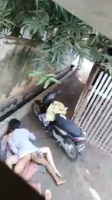 01. Viral kerekam lagi ng3w3 diGg