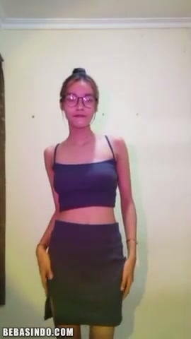 Bokep Panya ABG 19Yo Lepas Jilbab Omek Longdur