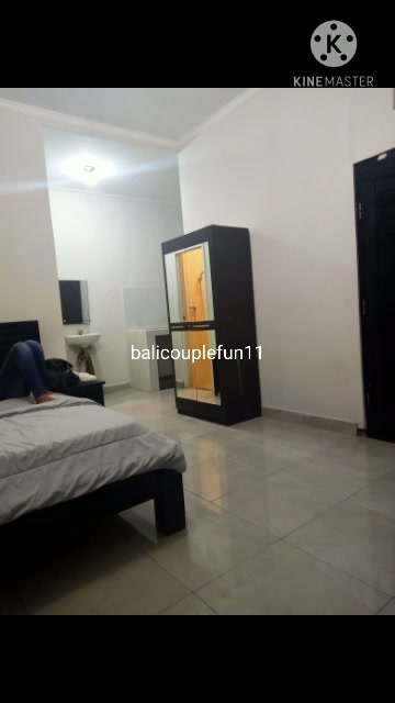 Suami diem aja istrinya di ew3 tukang pijit