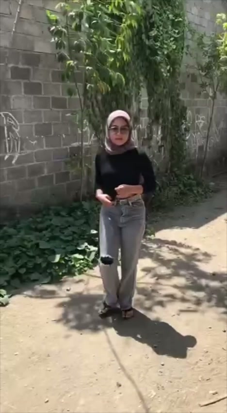 MP4_20250421_074318VLOG.mp4