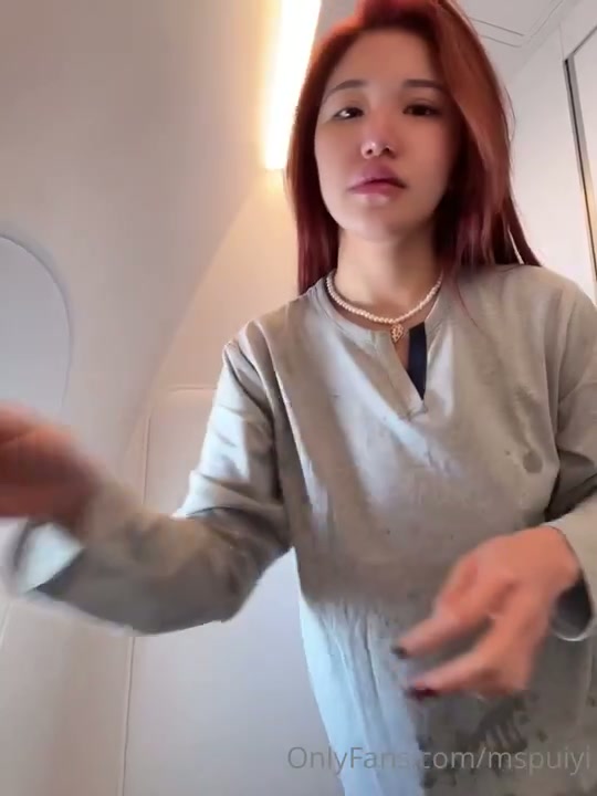 Bisa-bisanya MSPUIYI remas susu & clmk di toilet pesawat