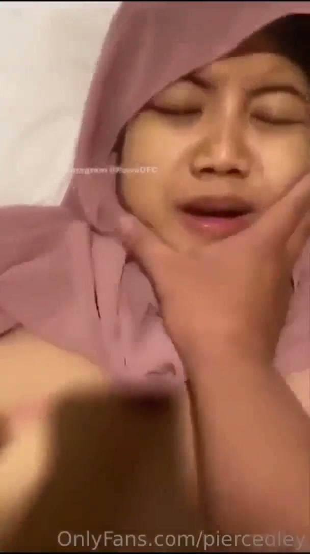 Aayank hijab toket tindik.mp4