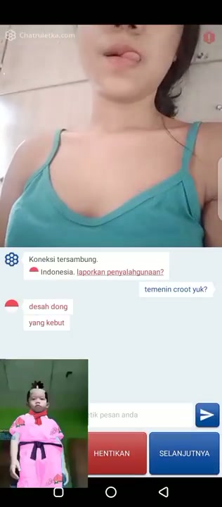 Ome TV anak sma pamer toge gede bening