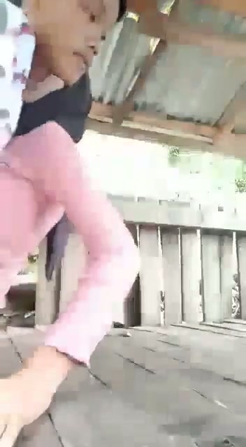 CROTCHINSIGHT_HIJAB(18).mp4