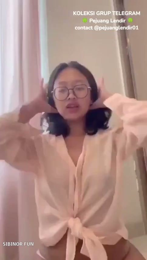 Konten Dinda Omek Bentaran Masih ABG Umur 19Yo Nakal Bgt.mp4